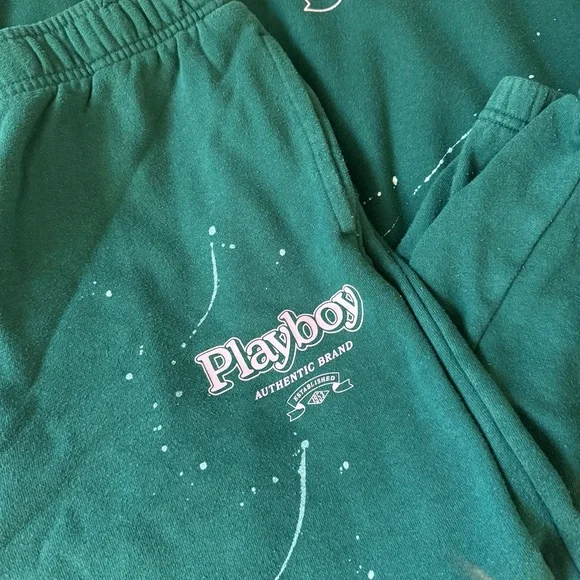 Playboy Green Sweatshirt and Sweatpants Set - Picture 3 of 5
